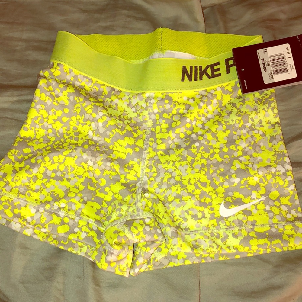 Nike pro dri fit base layer shorts